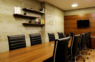 Discover Top 8 Office Interior Designers in Hyderabad to Improve Your Workspace's Aesthetics 
